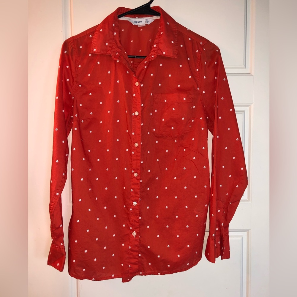 Orange blouse with daisy’s